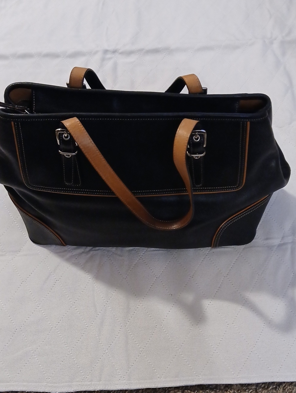Coach HamptonsLeather Large Satchel/Tote with Brown Trim